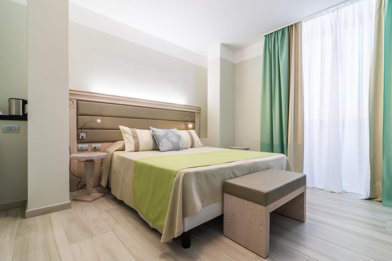 L'Ambasciata Hotel De Charme Cagliari Exteriör bild