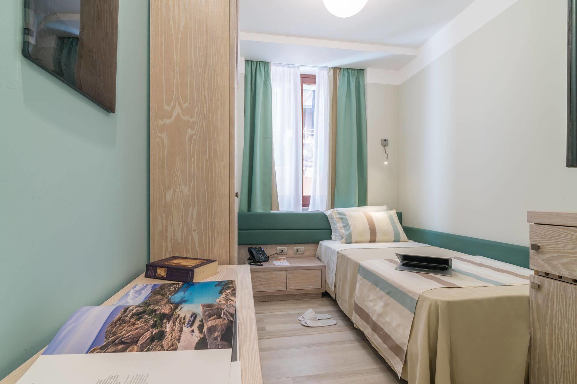 L'Ambasciata Hotel De Charme Cagliari Exteriör bild