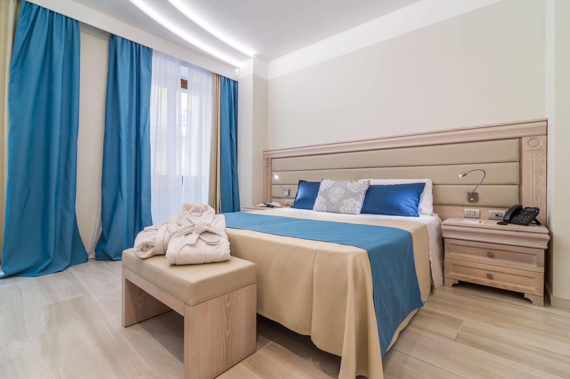 L'Ambasciata Hotel De Charme Cagliari Exteriör bild