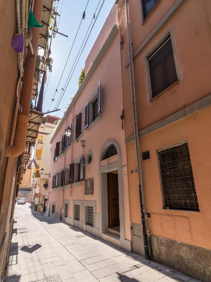 L'Ambasciata Hotel De Charme Cagliari Exteriör bild